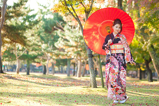穿著和服盡情享受在奈良的觀光或約會